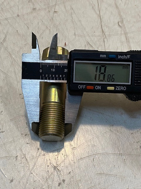 4 Qty of Military 12-Point Slotted Flat Head Machine Screws NAS 632-18 (4 Qty)