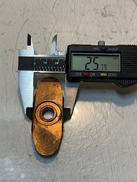 13 Quantity of Dealer Service GE #8 Forklift Contact Parts 109-001 (13 Quantity)