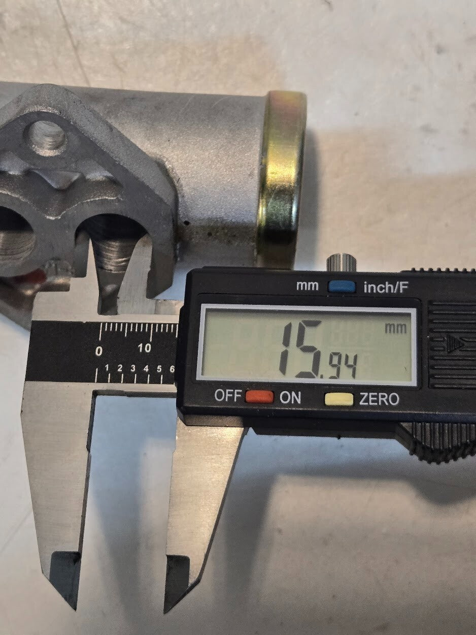 AESP 209-5G-LA 7J13 Idle Air Control Valve | 6901 | YI-33 | 6 in Long 36 mm Body
