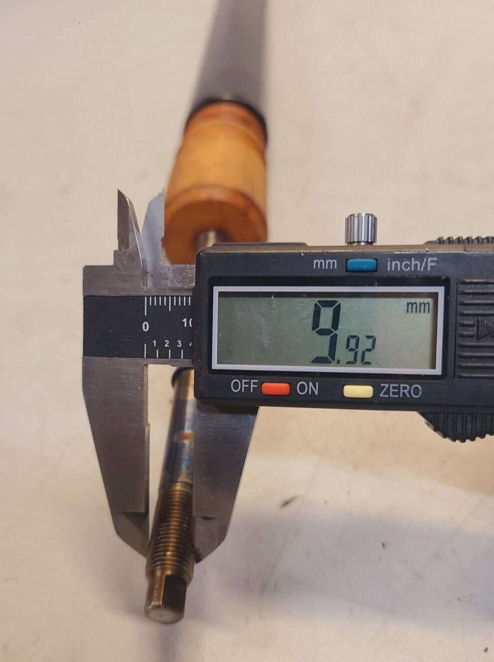 Suspension Shock Absorber 06.09.00.95 | 06090095 | 6907