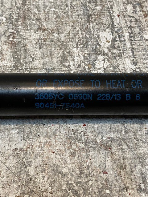Gas Shock Strut Support Cylinder 90451-7S40A