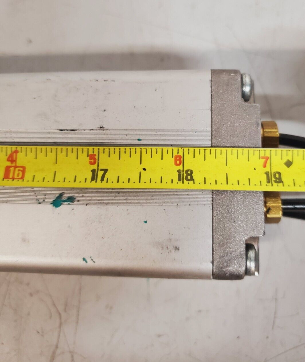 4 Qty of ErgoSwiss Table Lift Cylinders & Pump 4-1000-12-MAN-RF-SC-LA (5 Qty)