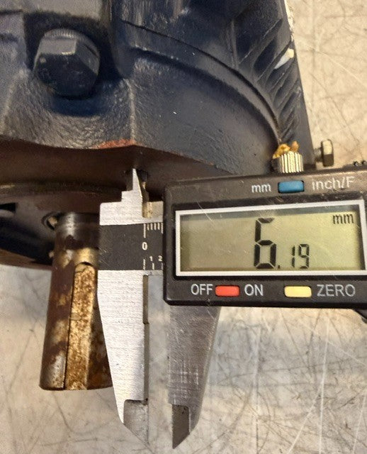 Leeson IRIS IEC Electric Motor C100T17FZ1C Industrial Phase 3 Motor Replacement