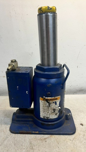 NAPA Professional 20-Ton Air Hydraulic Bottle Jack 791-2320A (No Hose or Handle)