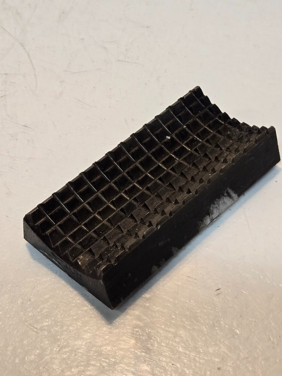 Power Tong Die G-16975653 | 3-13/16"x1-15/16"x11/16" 1lb