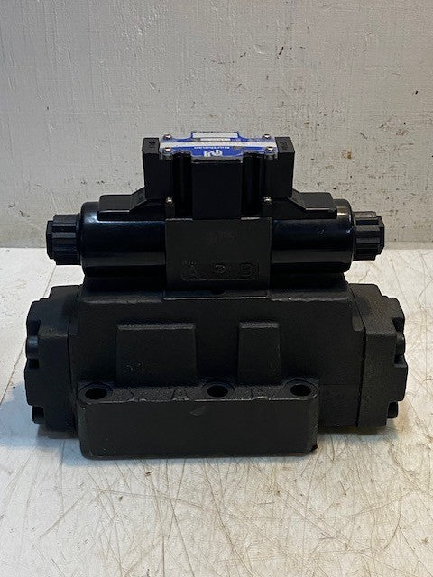 NORTHMAN SW-G06-C4-D24-10 SOLENOID DIRECTIONAL VALVE DC 24V, YPT, XAB, APB