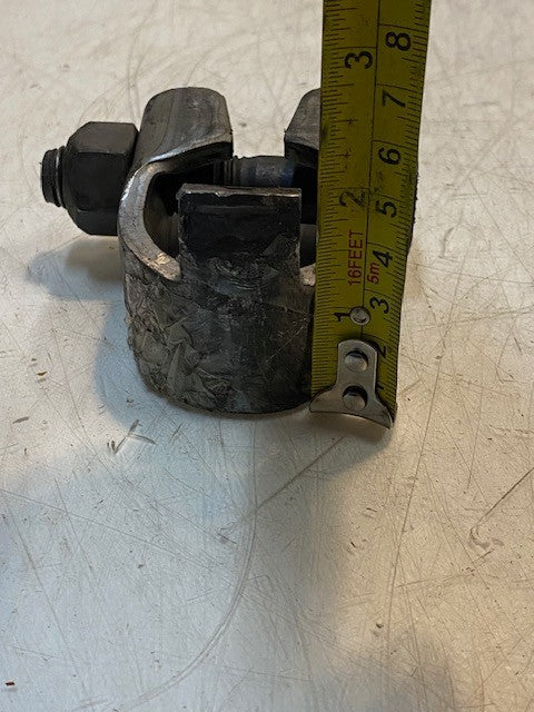 Cross Tube End Clip Hose Clamp 2" H x 3" W x 3-1/2" L