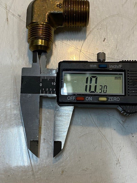 10 Quantity of 90 Degree Male Elbow Fittings 21mm Thread 19mm Thread (10 Qty)