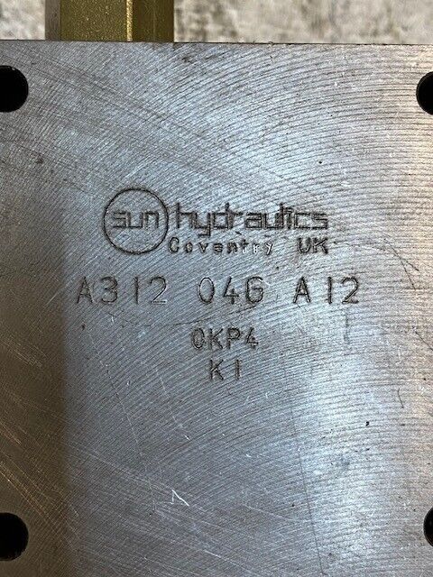 Sun Hydraulics Directional Control Valve A31204GA12, 021389, 612370, 185-3504