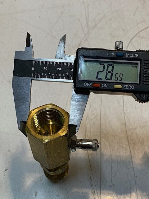 Propane Pressure Test Block Gauge Valve 3-1/2" L 9mm ID 29mm OD 20mm Thread