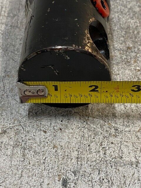 Hydraulic Cylinder 2500Psi 23mm Holes 2-7/8" Shaft 3008912