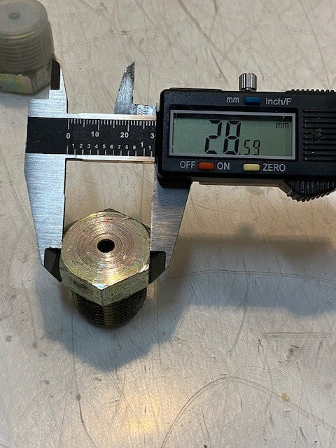 6 Quantity of Hex Reducer Bushings 29mm Hex 26mm Thread (6 Quantity)