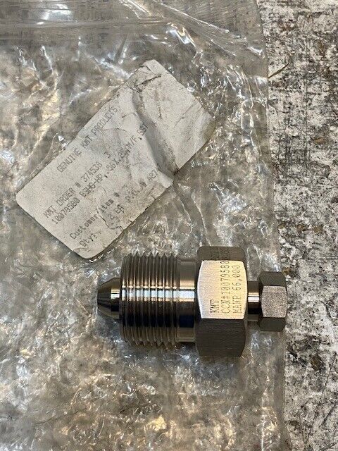 KMT Waterjet Adapter Dump Valve 10079580 1/4" Female 9/16" Male 8914/458890