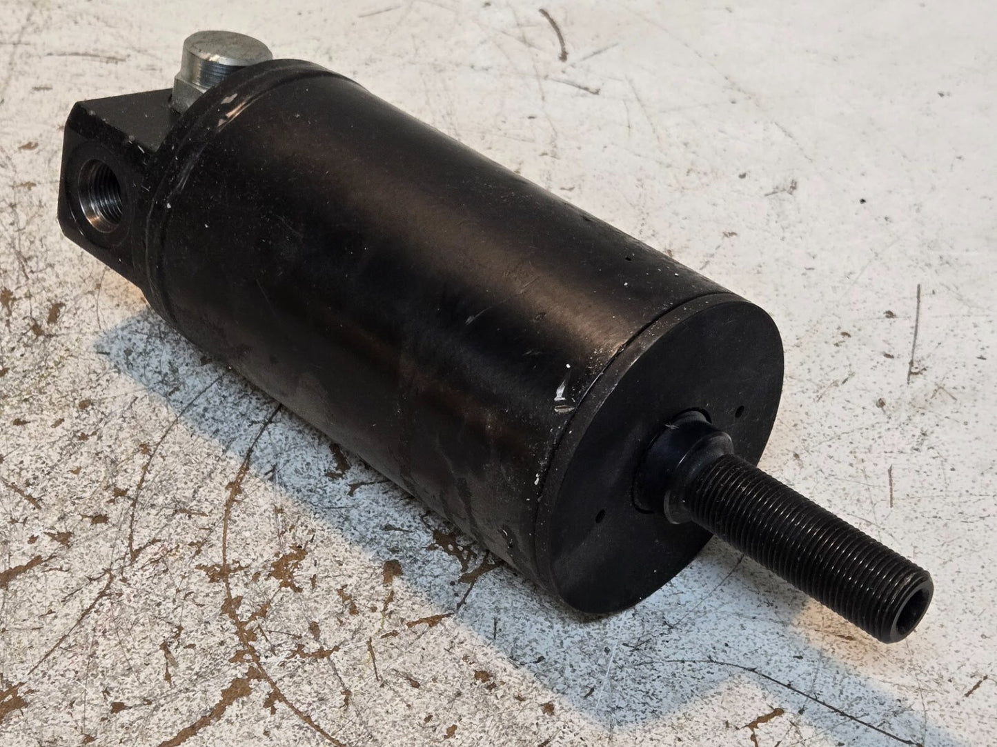 Hydraulic Cylinder FR10-2004 0326