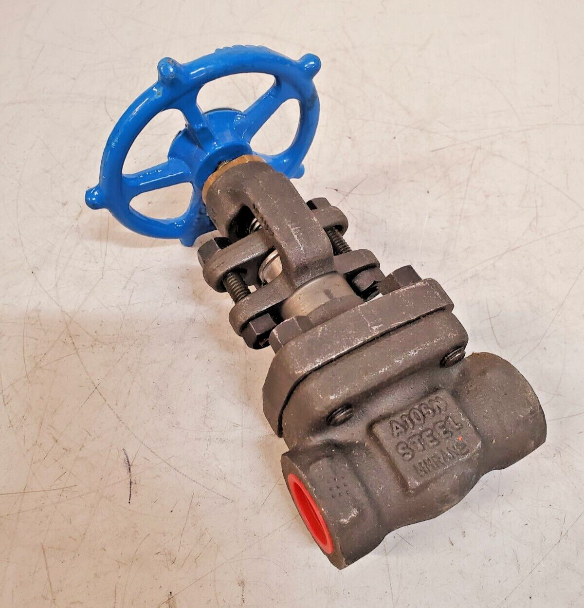 Velan Manual Steel Socket Weld Globe Valve Class 800 | A105N | S-2074B-02TY