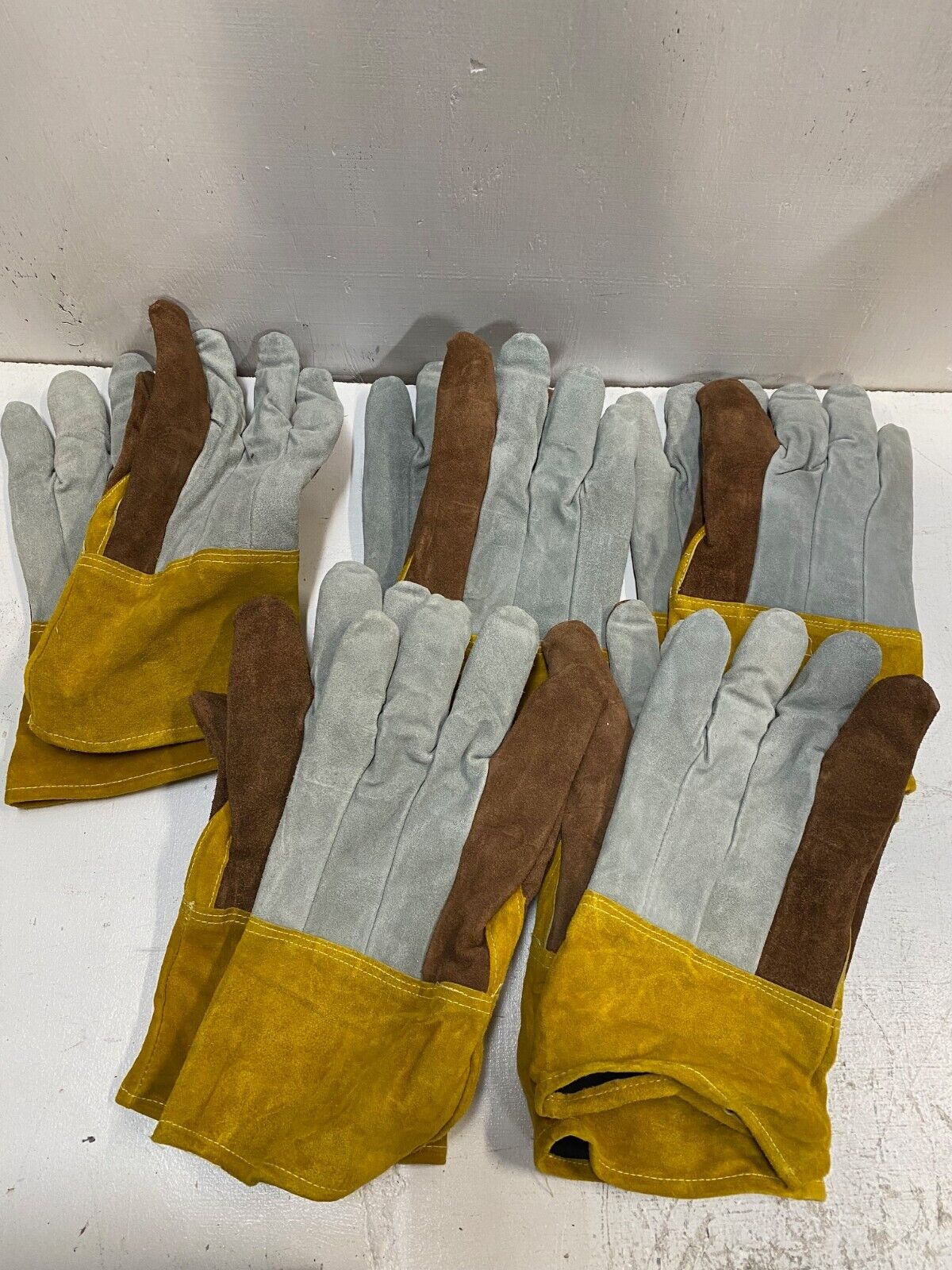 5 Pairs of Cowhide 48583 XL Welding Work Gloves 13" L 6" W