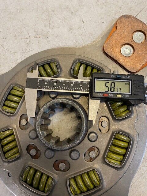 Dana Spicer 128579 Driven Disc Clutch Assembly Clutch Disc 44mm Bore