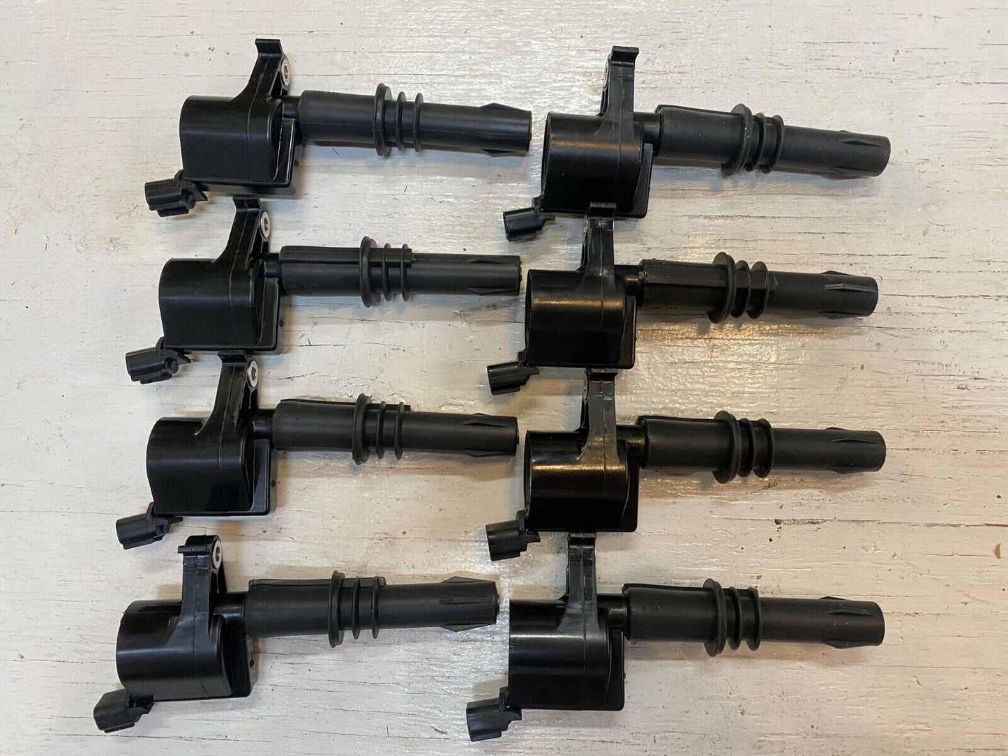 8 Bosch 2418 Ignition Coils (8 pack)