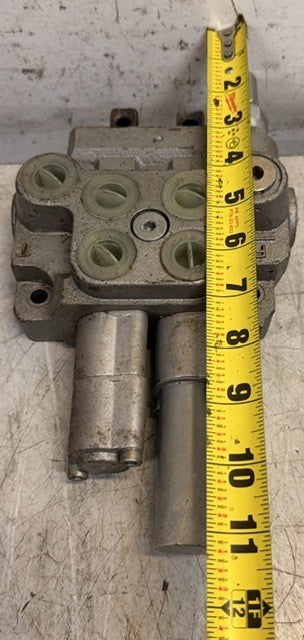 Multi-Spool Hydraulic Directional Control Valve 3/4 SAE Ports Industrial Unit