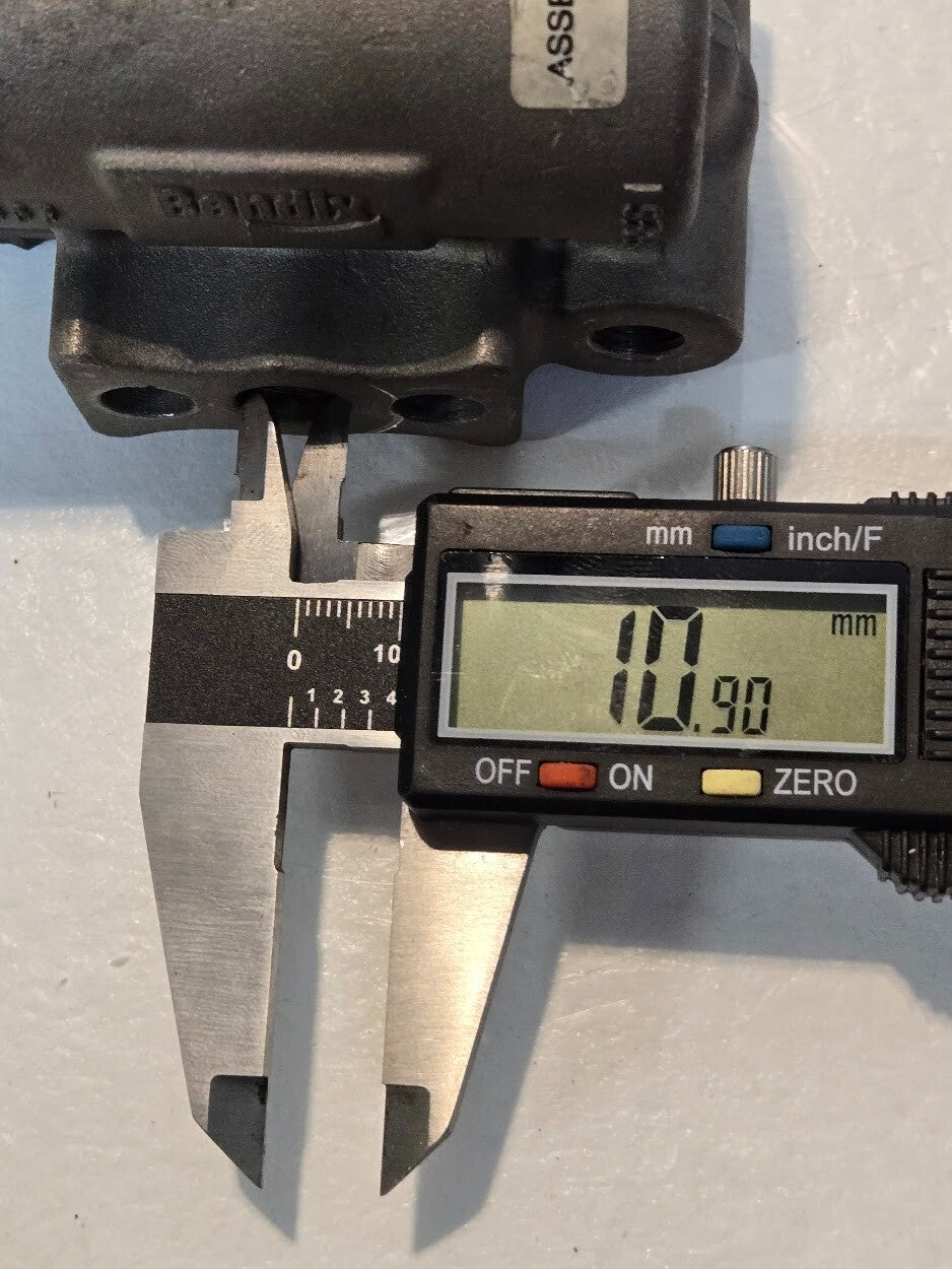 Bendix Air Brake Governor Valve 5010669 D-2A | 105-130 PSI | T-293975-J | 45013