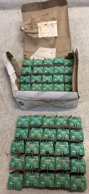 50 Quantity Teknic S1 Push Button Contact Blocks 60947-5-1 Control Units