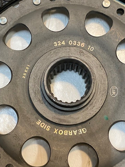 LuK Shaeffler Clutch Kit 624-3183-00, 324-0336-10, E9606, 22-Spline 29mm Bore