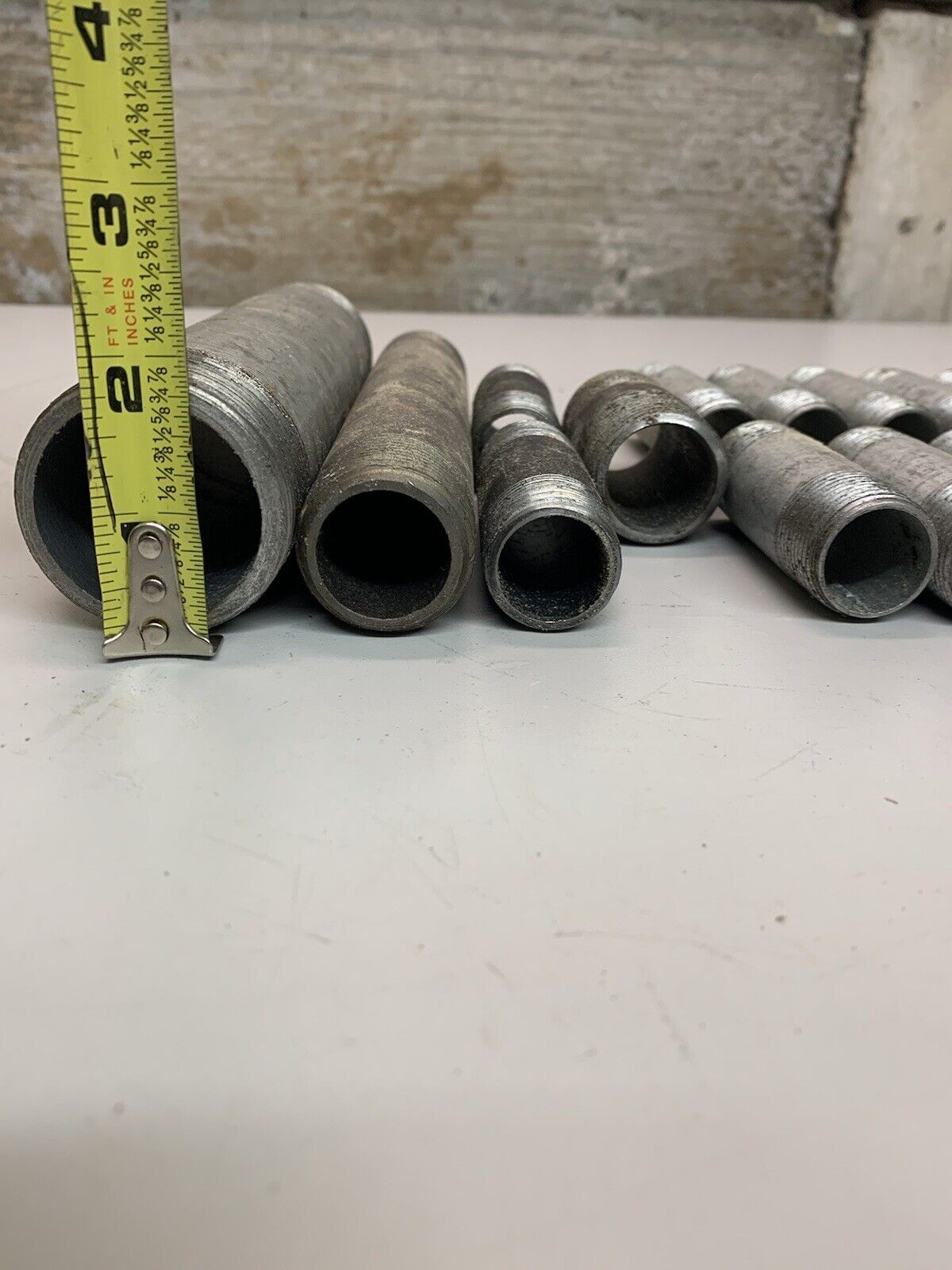 Multiple Sizes of Steel Conduit Barrel Nipples A/SA106B (21 Pack)