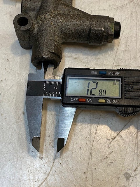 Brake Proportioning Valve 2711 | 0202 | 5-1/2" Long 4" Wide