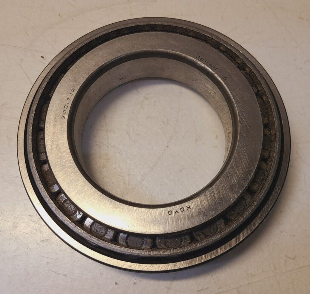 Koyo Tapered Roller Bearing 30217 JR | 30217JR | B209