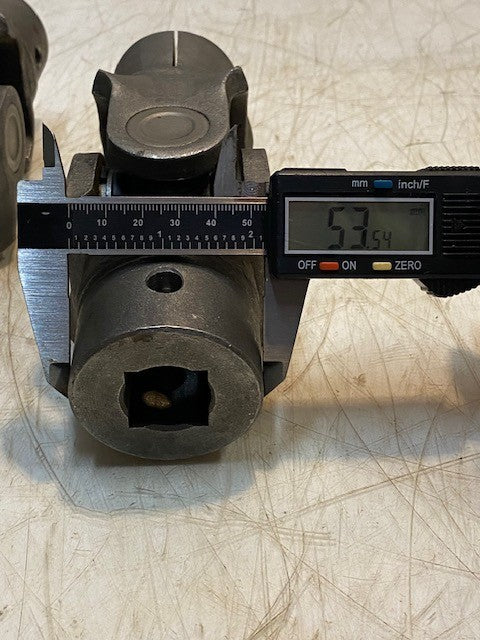 2 Quantity of Universal U Joint Couplers Drive Shaft Coupling Joints (2 Qty)