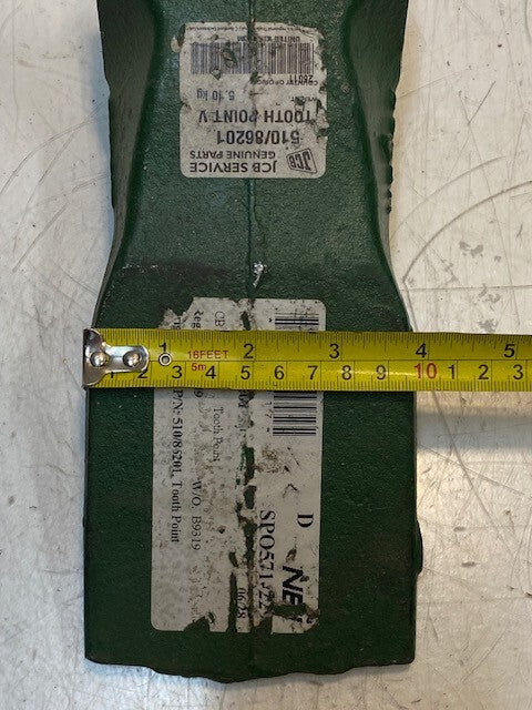 JCB 510/86201 Point V Tooth Point V29TYL | 9-1/2" L 4" W 3-1/2" H