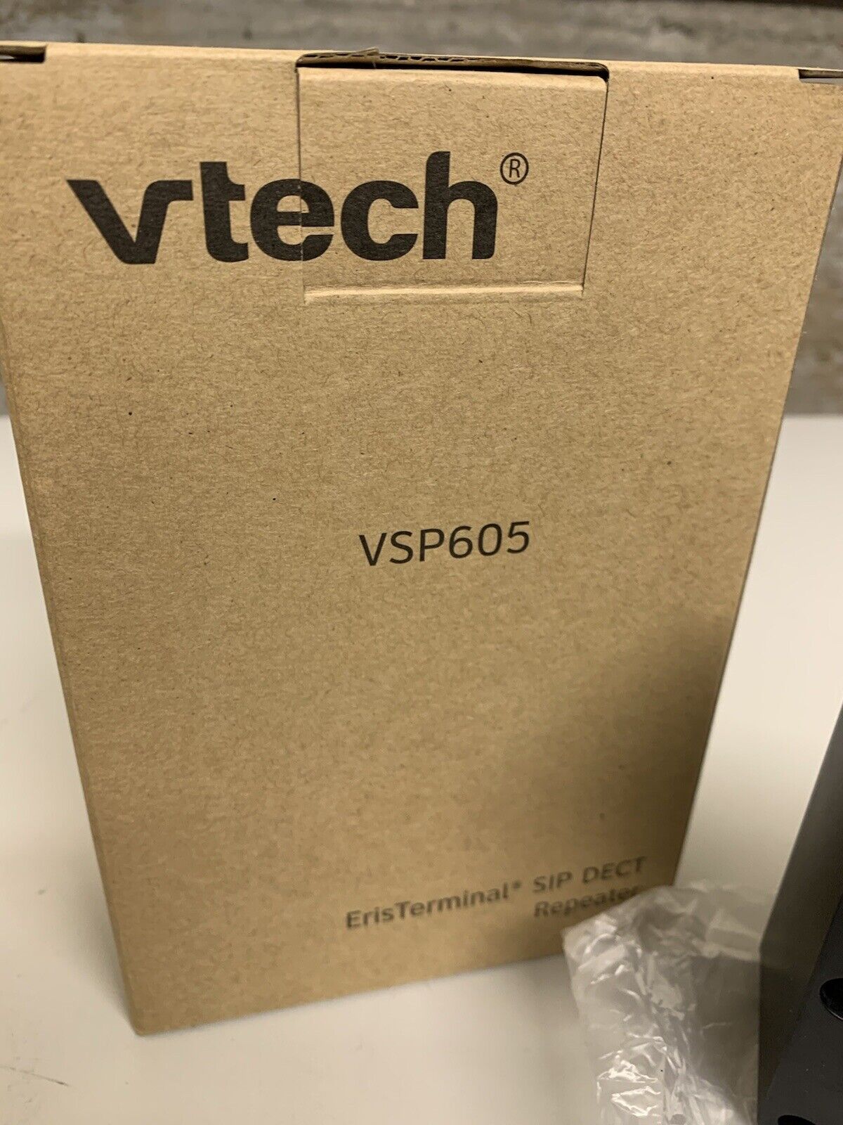 Vtech VSP605 ErisTerminal Range Extender with 2 Simultaneous Calls Per Repeater