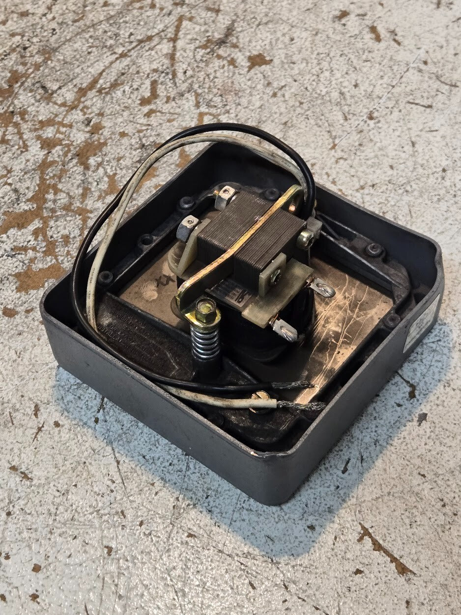 Federal Vibratone Horn Model 350 | Series B1 | 120 V | 50/60Hz | 0.22/0.18 A