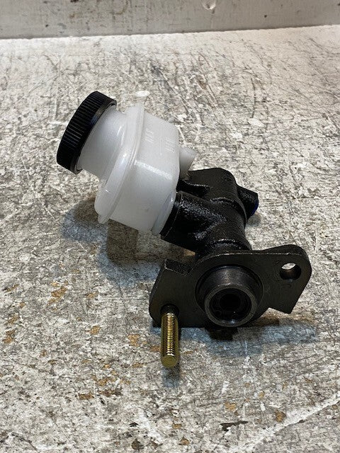 Duralast CM1449 Clutch Master Cylinder M-18