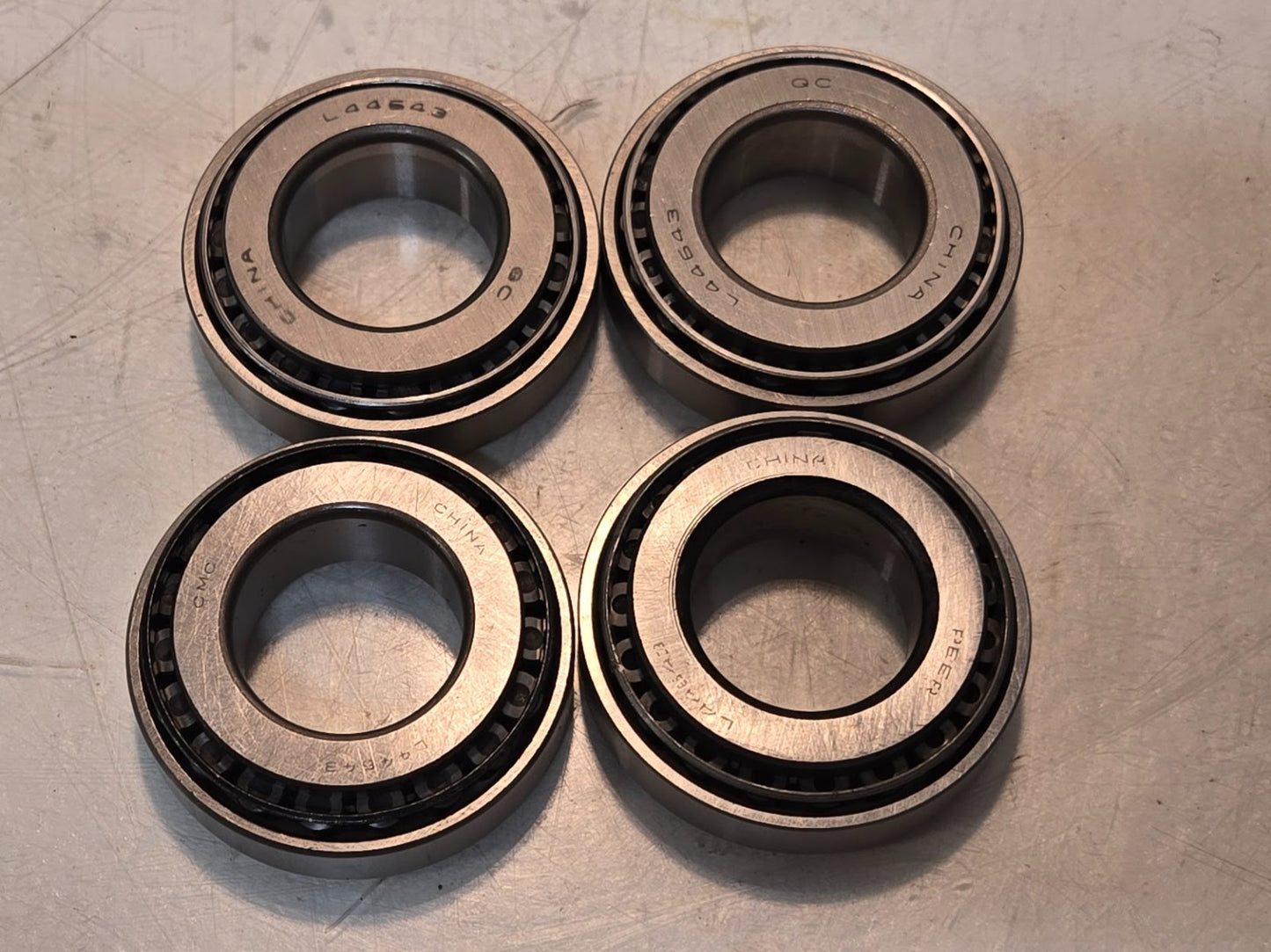 4 Quantity of Tapered Roller Bearings L44643 - L44610 | 1" Bore Diameter (4 Qty)