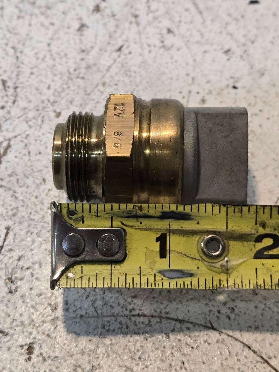 Wahler Fan Switch 12V 8/6 | 95 C