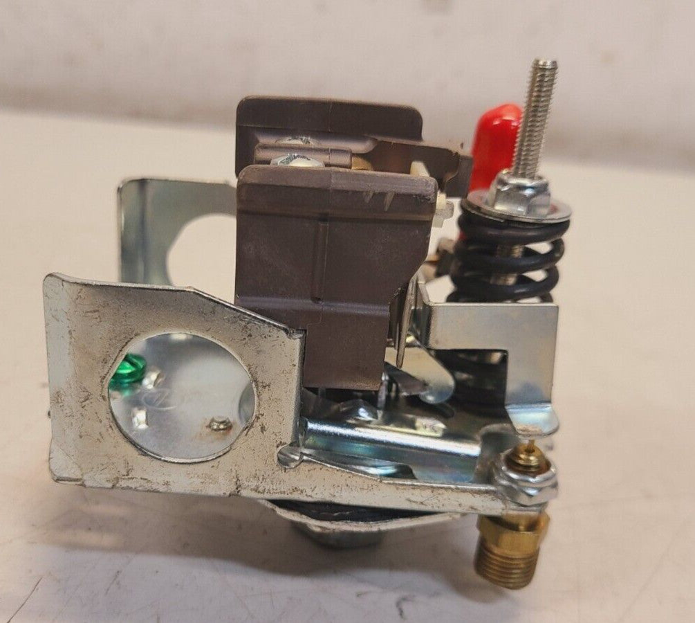 Square D Pressure Switch D1320