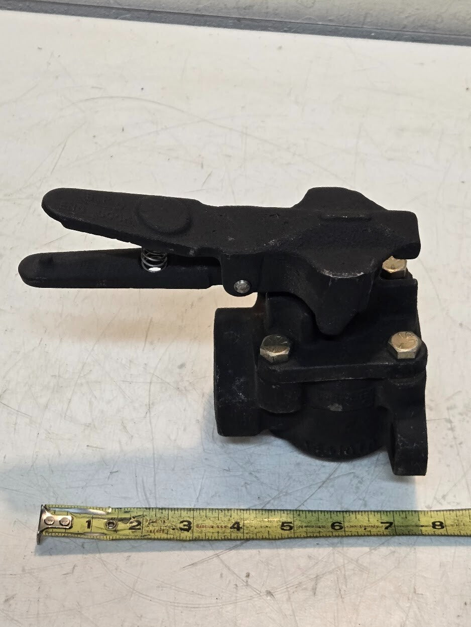 Wabco Quarter Turn Valve T44101D | TA44103 | T43676 | 1-1/2" Thread | 30mm Inlet