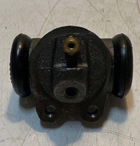 Drum Brake Rear Wheel Cylinder 10589 | 10590 | 3" W x 2-1/2" H x 2-1/4" D