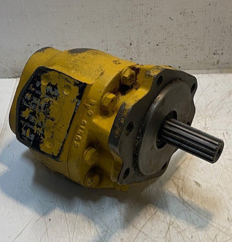 Brunswick Hydraulic Gear Pump B3 61562 | 2-3/4" Shaft L 31mm Shaft OD 14-Spline