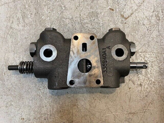 Hydraulic Directional Control Valve 336940A1