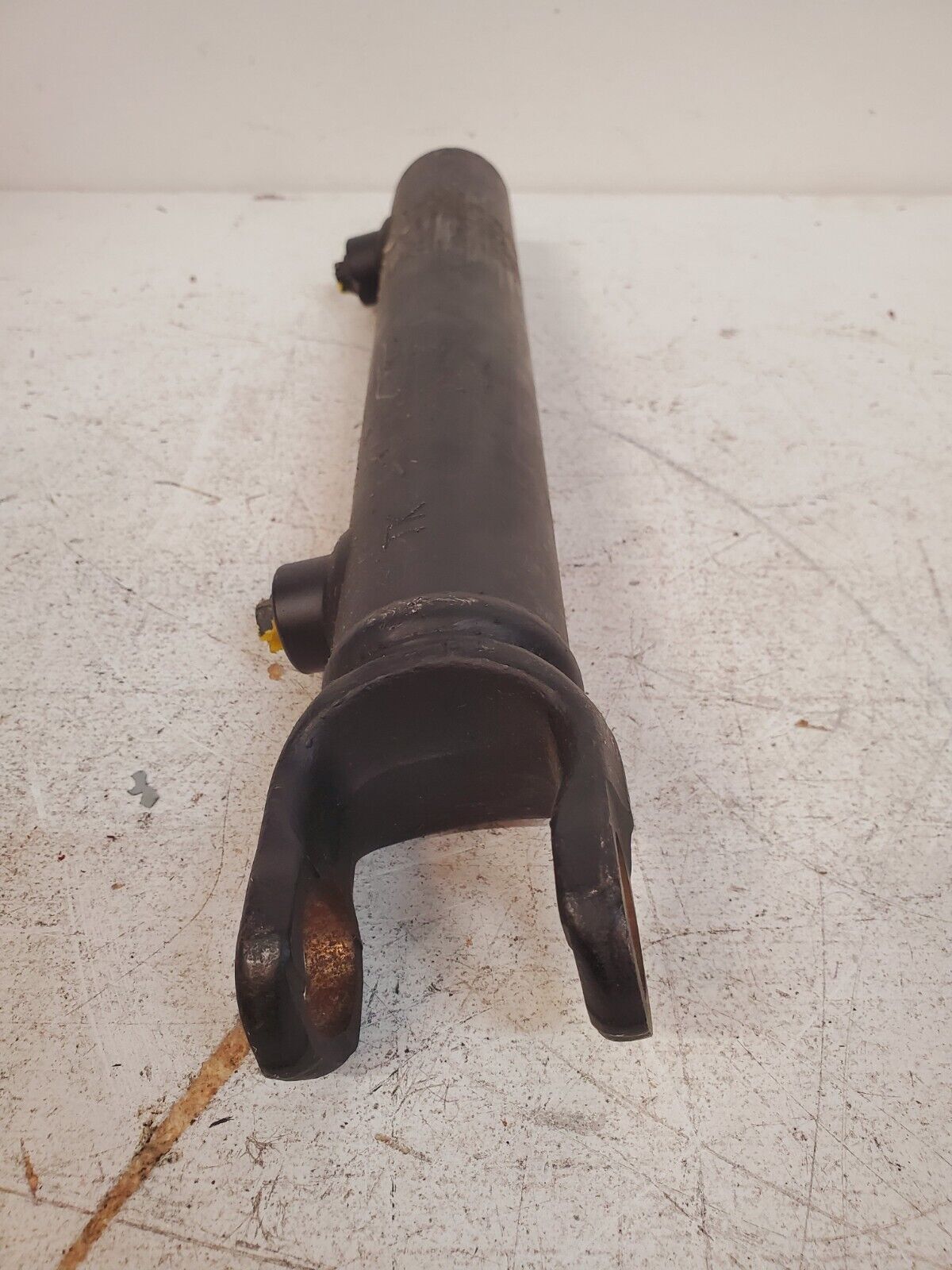 Hydraulic Cylinder T21125C-N TK (Slight Damage)