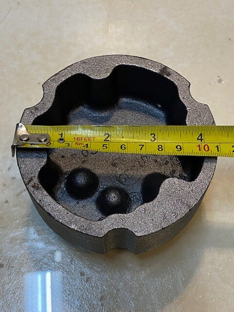 Pump Casting B0314018 | 0314018 | 4-1/4" Diameter 3" Tall