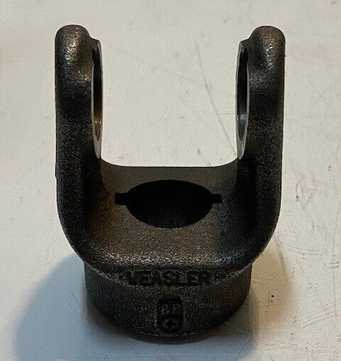Weasler Yoke 06011-8 | 3-1/4" H 2-1/4" W 2" D 24mm Pin Hole 25mm Bore