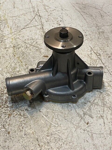 Gates Water Pump w/ Gasket 150-1060 | 42160