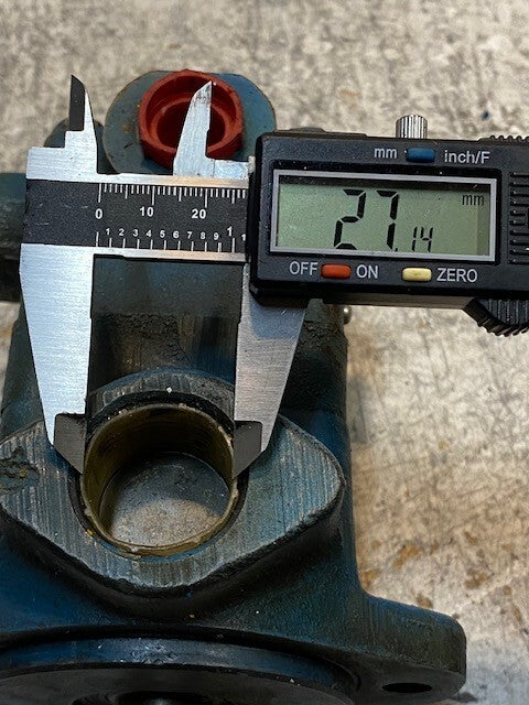 Vickers Hydraulic Pump Model RV10F1P5P1C