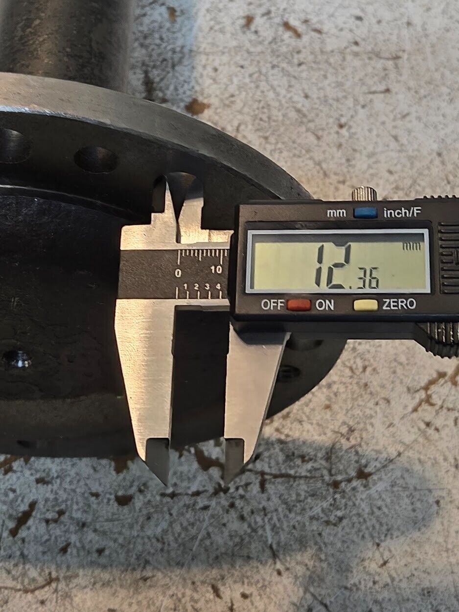 Driveshaft 18 1/2" Length 7 3/8" Hub Diameter 2 3/4" Shaft Diameter