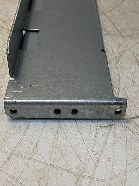 Eaton Two-Post Rack Mount Installation Kit Server Hardware Server Rack