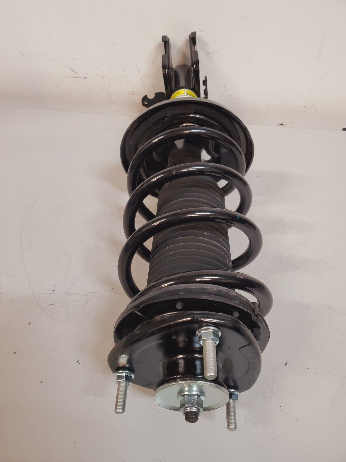 Arnott Industries Suspension Strut & Coil Spring 29-10787 | 1S31715 | D1 0420