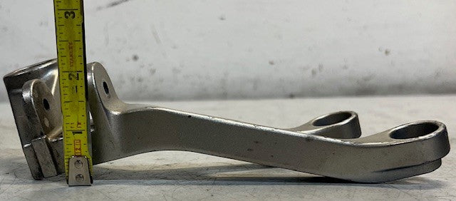 Right Rear Passenger Foot peg Stay Bracket Compatible With 1998-2005 Kawasaki